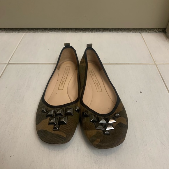 Marc Jacobs Cleo Studded Ballerina Flat 36.5 / 7 - Picture 2 of 5